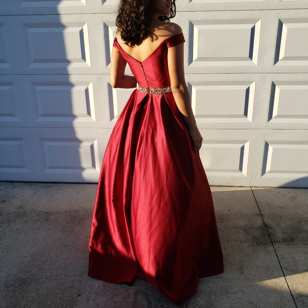 Striking scarlett red ballgown